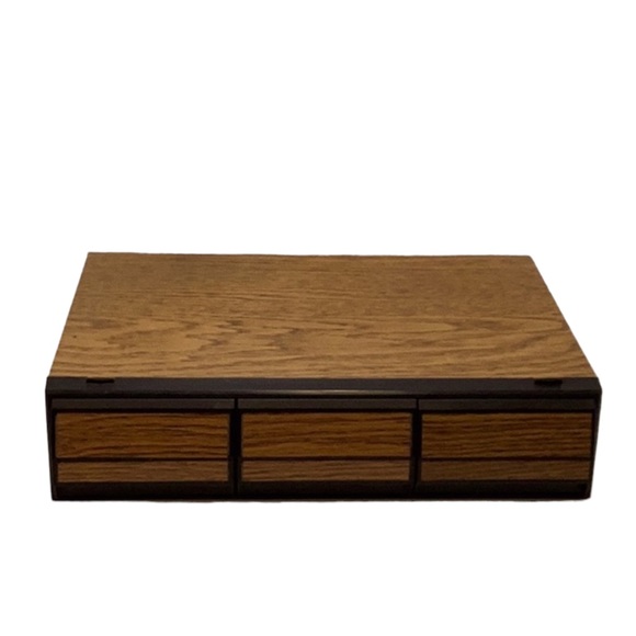 👠 Vintage Cassette Holder - Picture 1 of 12